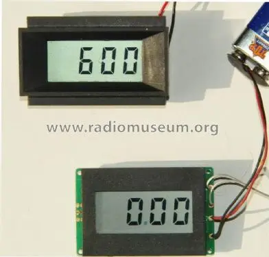 LCD PM-138, Compteur à panneau numérique
