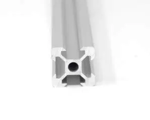 Profilé aluminium V-Slot 2020 anodisé – 20×20 mm – Longueur 1 mètre (1m)